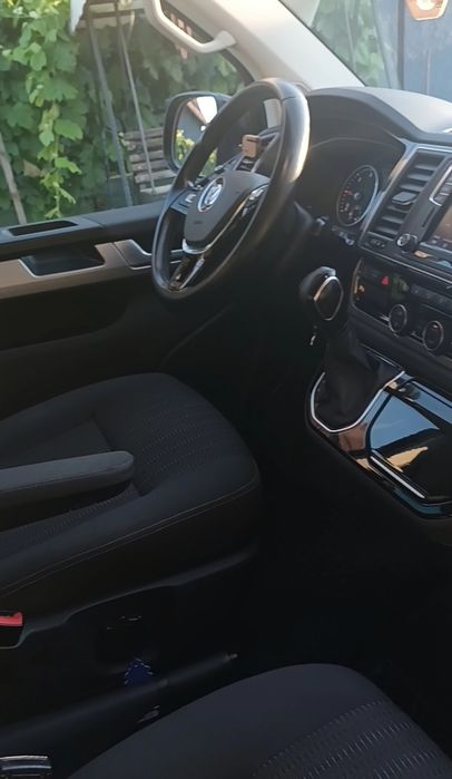 VOLKSWAGEN Multivan 2017 — imagine 3