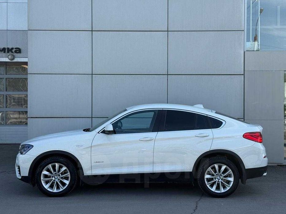 BMW x4 2016 года