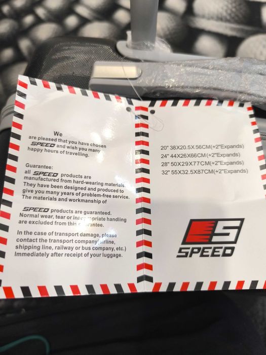 Продам дорожные чемоданы с Дубая.