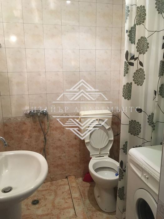 Дава се под наем Двустаен апартамент в Бургас, Център - 60 кв.м за 325 € - Снимка #5