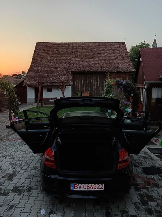 BMW seria 1,118d