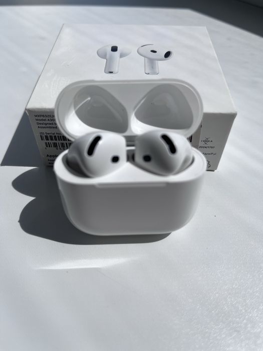 Apple airpods 4 оригинальные