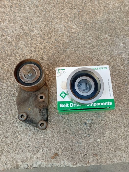 Vând suport  rola ghidaj Iveco dayli