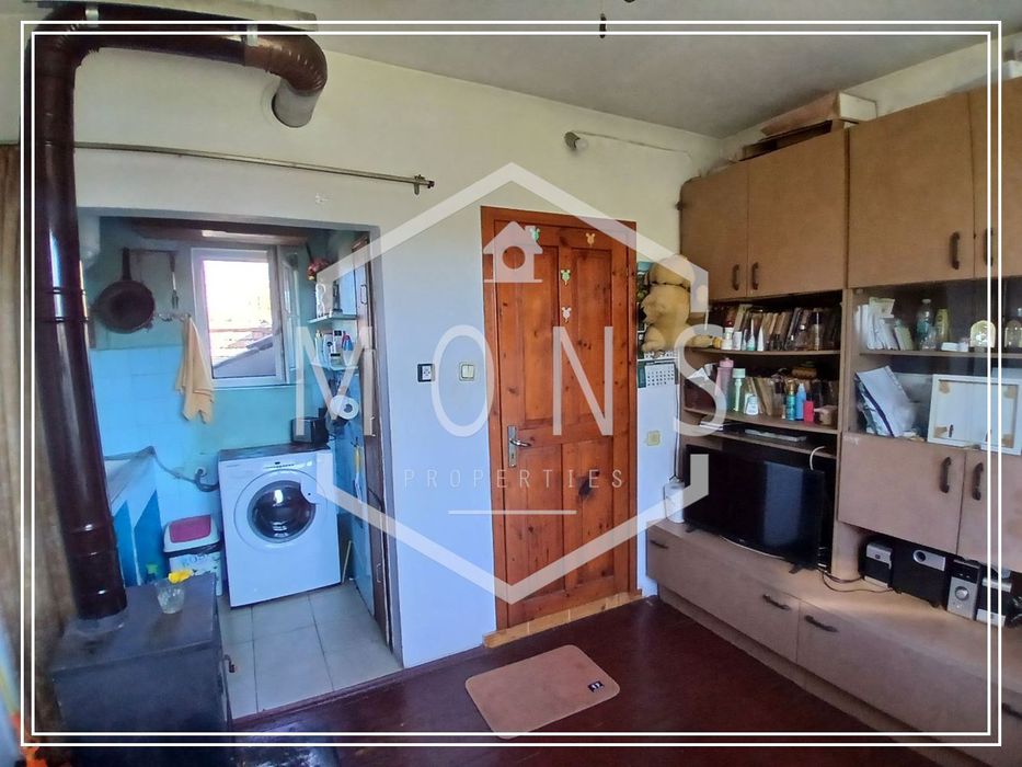 Продава се Къща в Дебелец - 150 кв.м за 1067 €/кв.м - Снимка #9