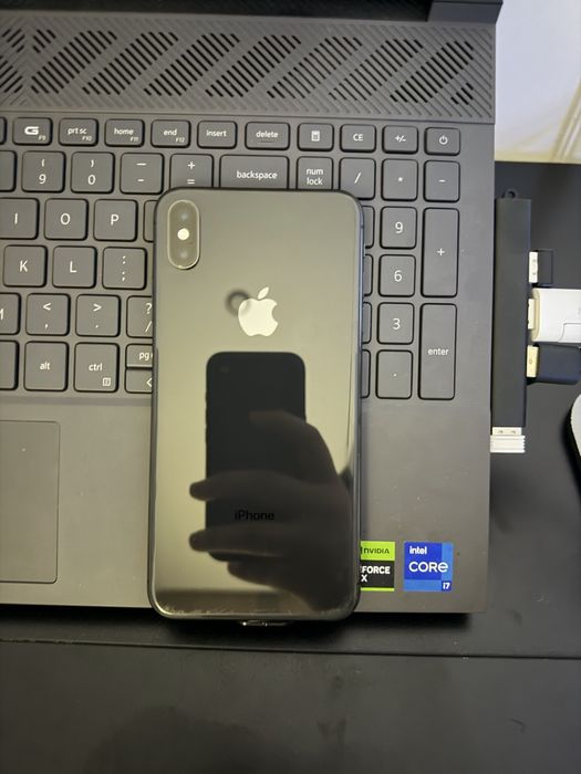 Продам Айфон Xs Max 256