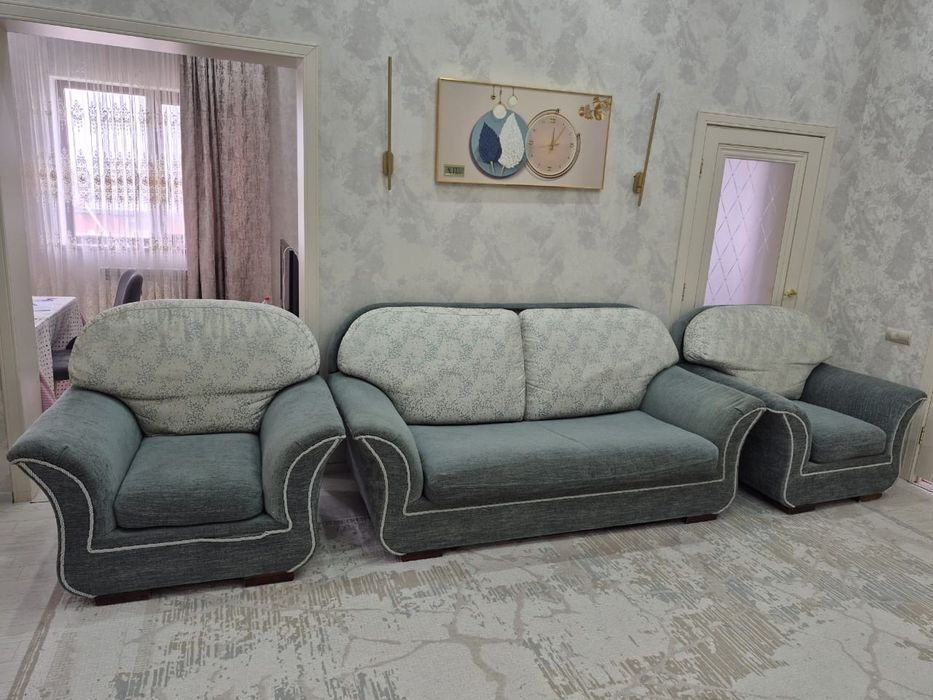 Диван с креслами