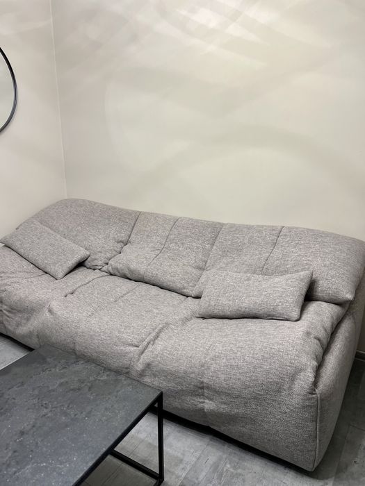 Италиански диван с пълнеж от гъши пух и пера