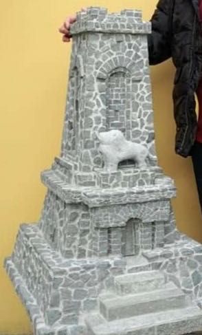 Ръчно изработен макет на Паметника на свободата (Шипка)