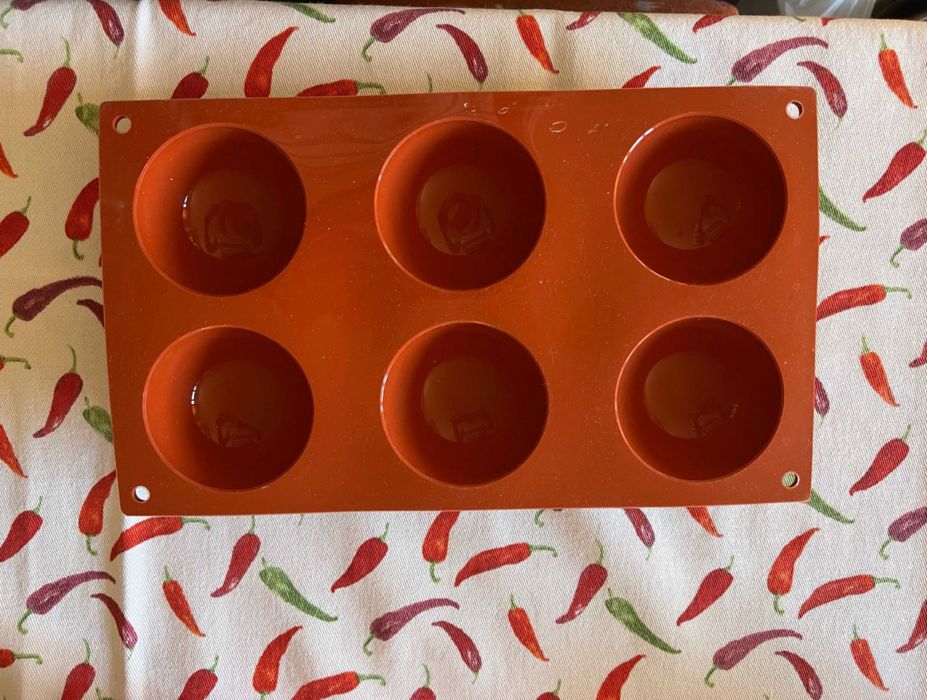 Сладкарство - Форма за тарт и мъфини, пош накрайници, книга с рецепти