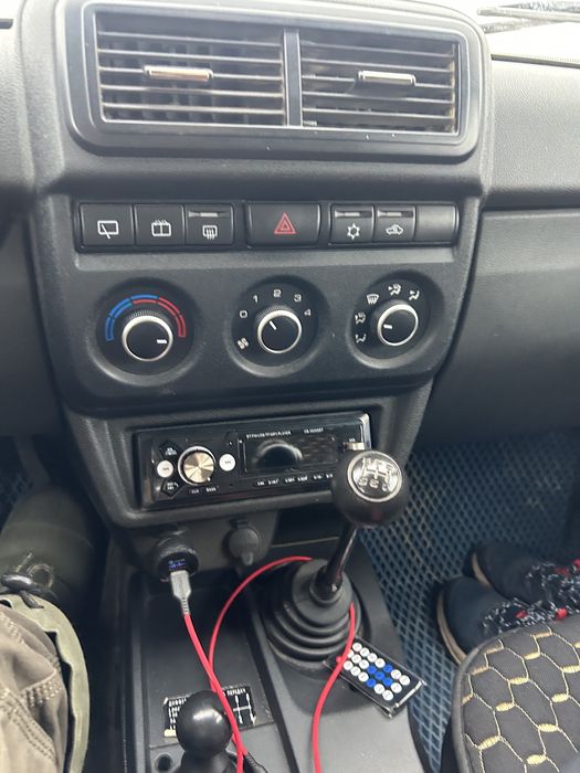 Продаю. Нива урбан