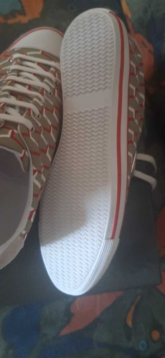 Дамски цветни кецове  Calvin Klein