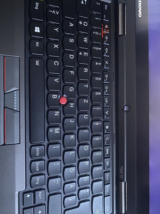Lenovo yoga 12 лаптоп /таблет