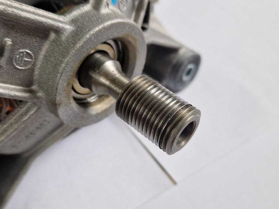 Мотор пералня Ariston AMD129EU 17500 RPM ACC 20585.108