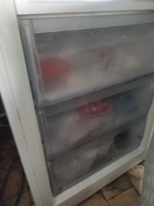 Холодильник BEKO