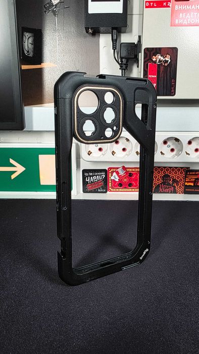 Клетка SmallRig 4396 для iPhone 15 Pro