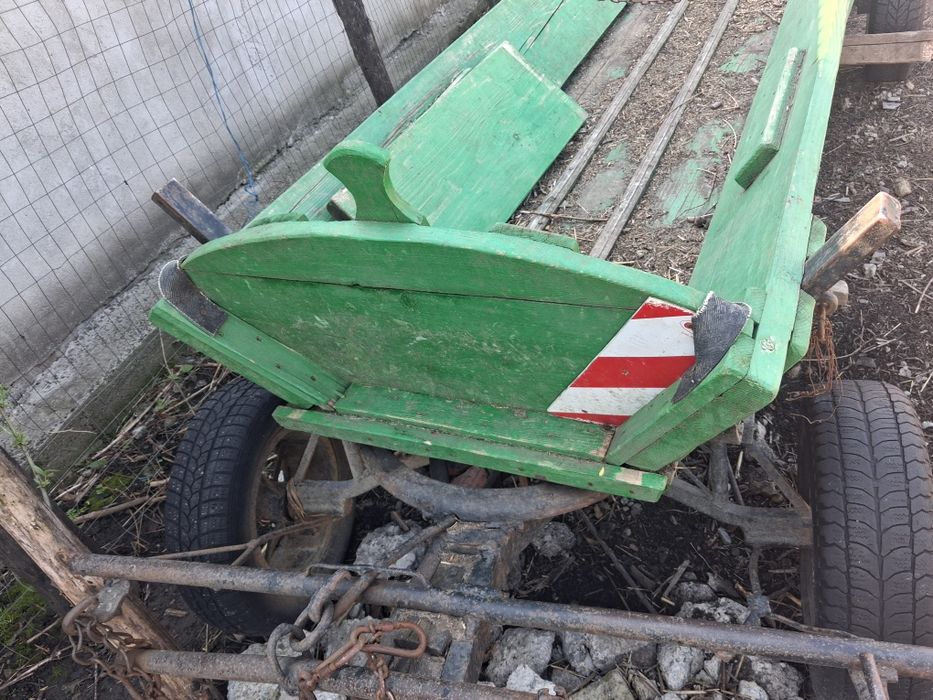 Vând căruță bună