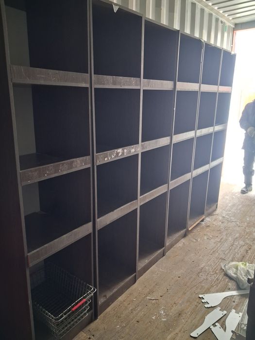 Стеллажи продаётся