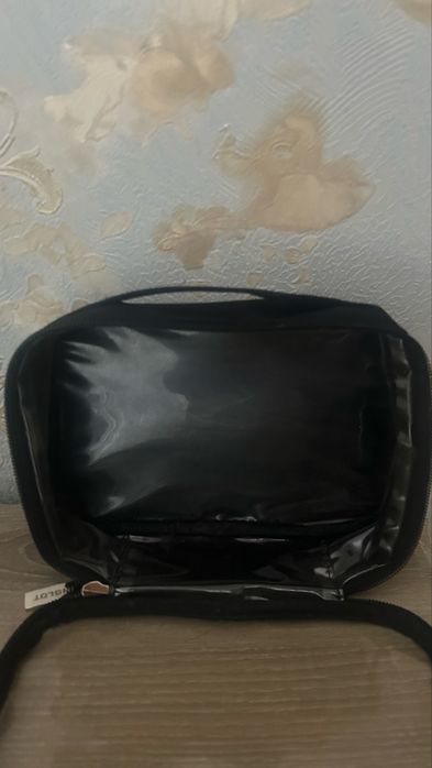 Косметичка inglot