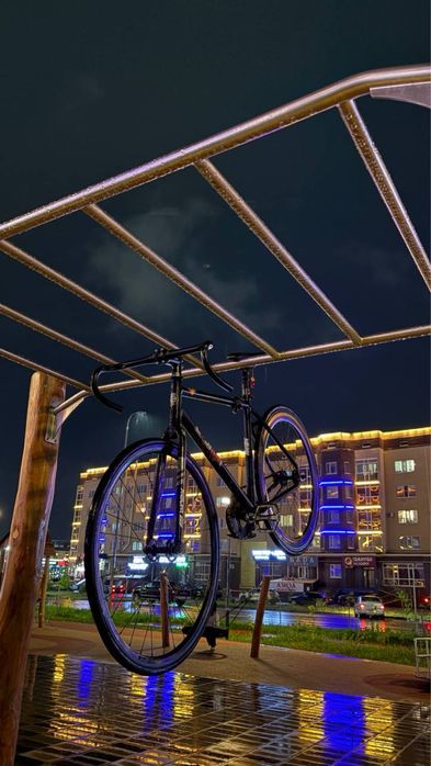 Fixed gear.