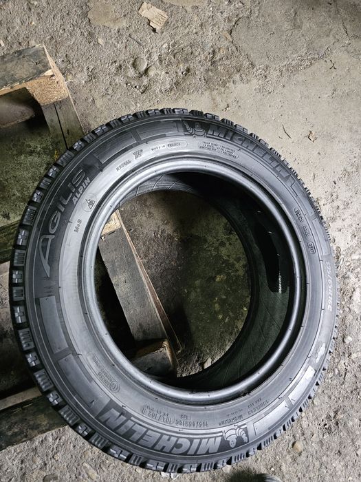 2 anvelope iarna 195 65 16C Michelin Agilis