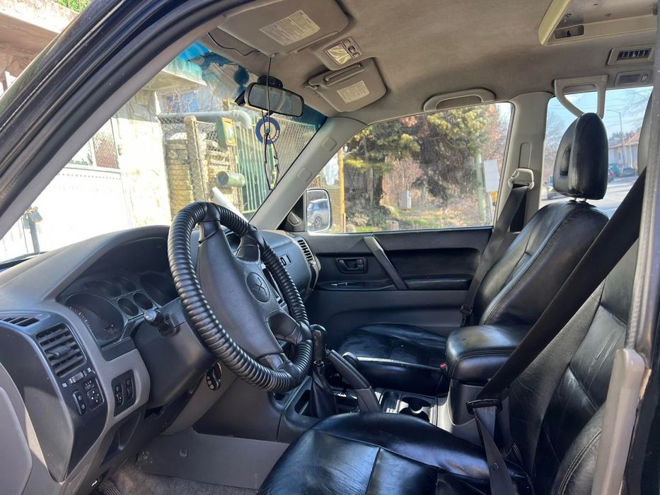 Мицубиши Паджеро 3,2