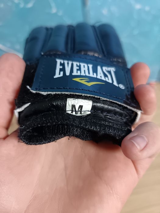 Перчатки боксёрские сосиски