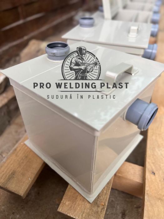 Separator grasimi sub chiuveta