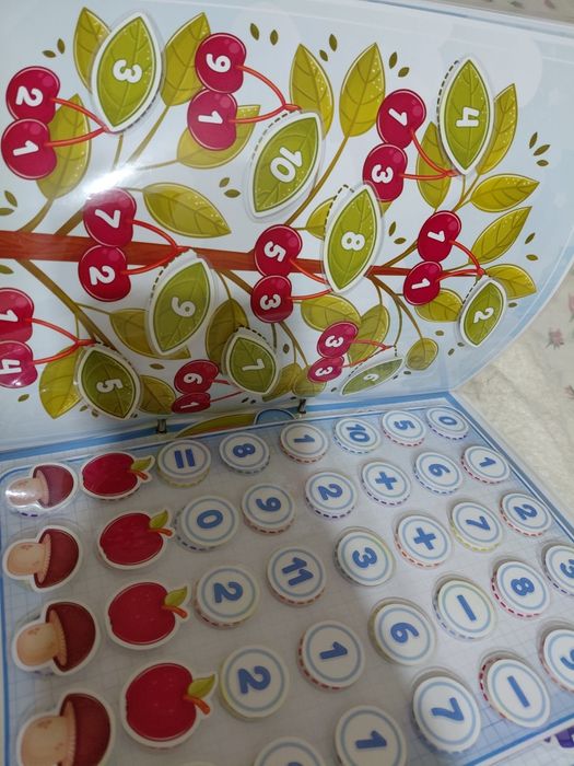 Продам сборник игр на липучках