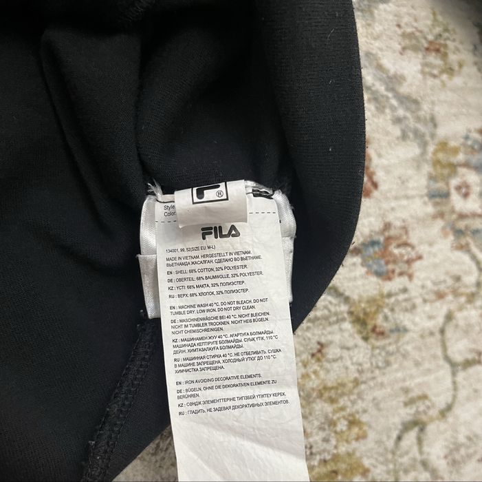 зип худи от бренда Fila