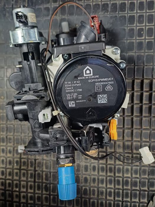 Placa de baza in stare perfecta.