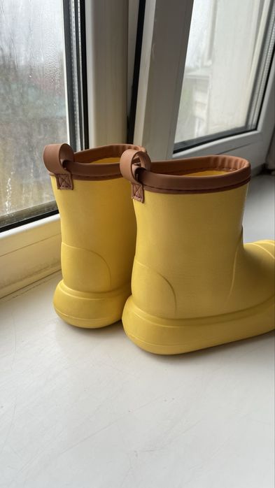 Сапожки резиновые 24-25 р