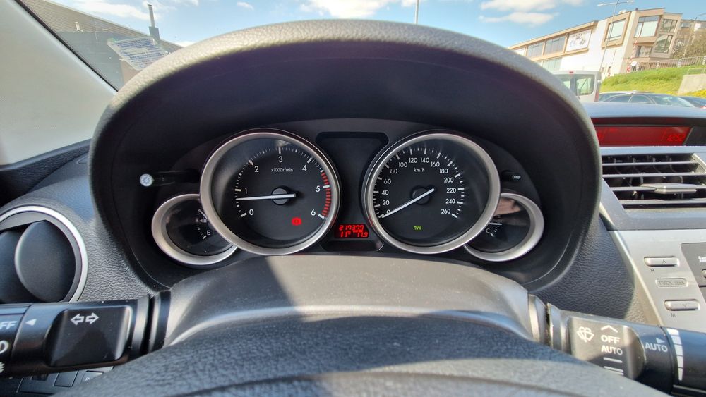 Mazda 6 GH 2010 2.2d 180к.с