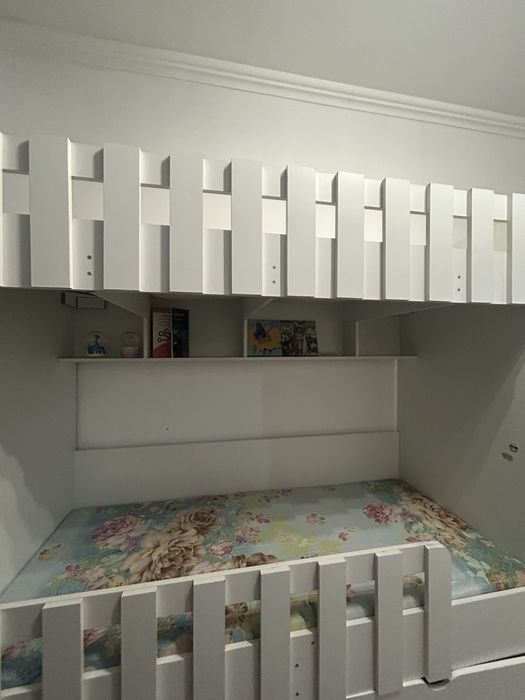 Детская двухярусная кровать