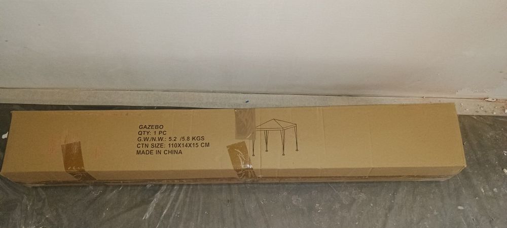 Шатра 3х3 чисто нова не разпечатвана