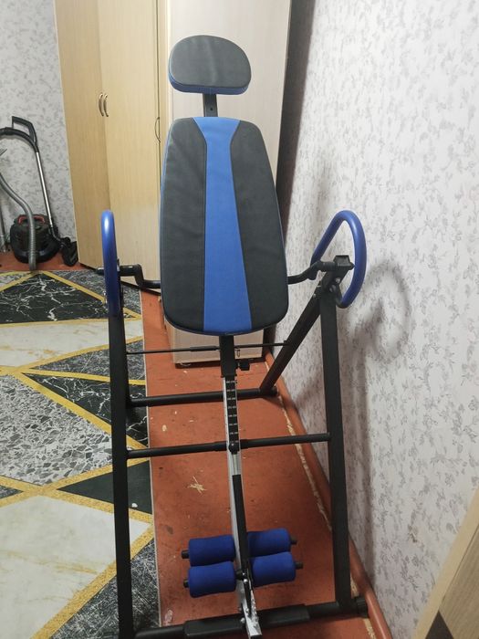 Продам инверсионный стол.