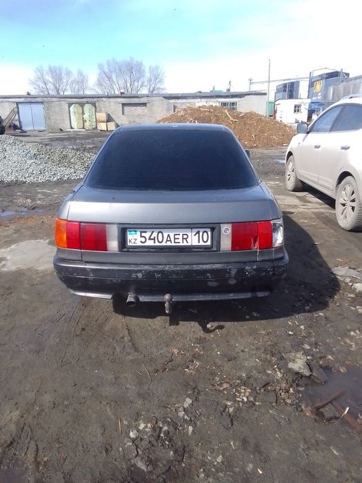 Ауди 80 б3  1990