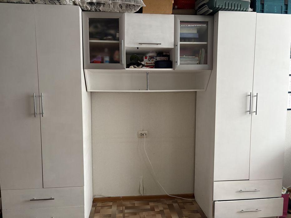 Продам шкаф