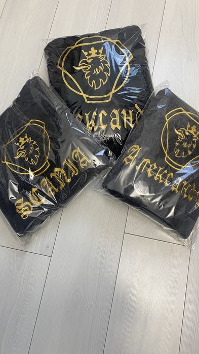 Именные вышивка