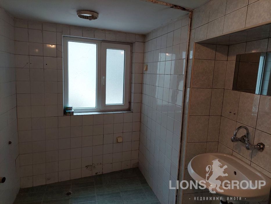 Дава се под наем Офис в Варна, Център - 75 кв.м за 648.21 € - Снимка #6