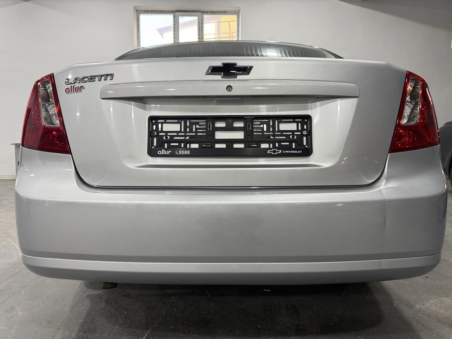 Бампер Chevrolet Lacetti