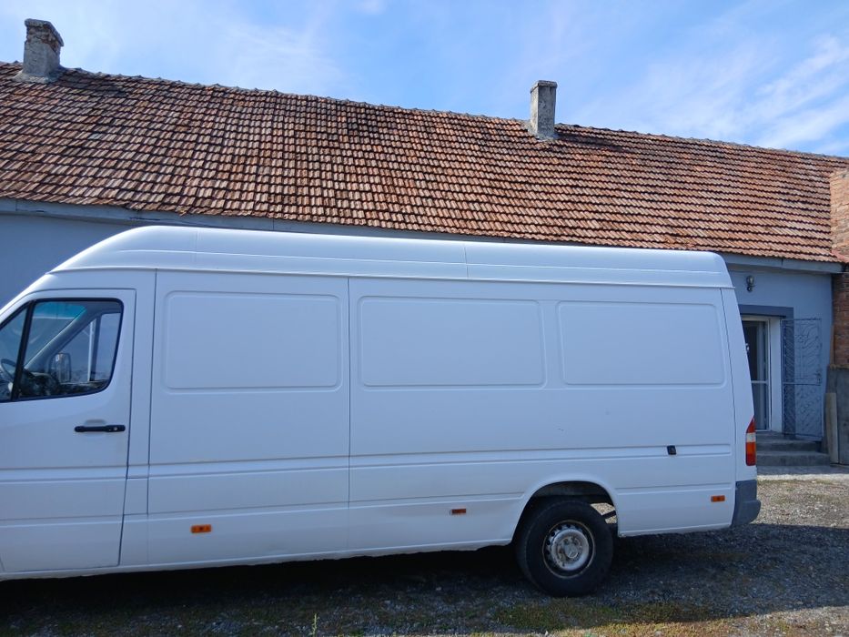 Mercedes-Benz Sprinter
