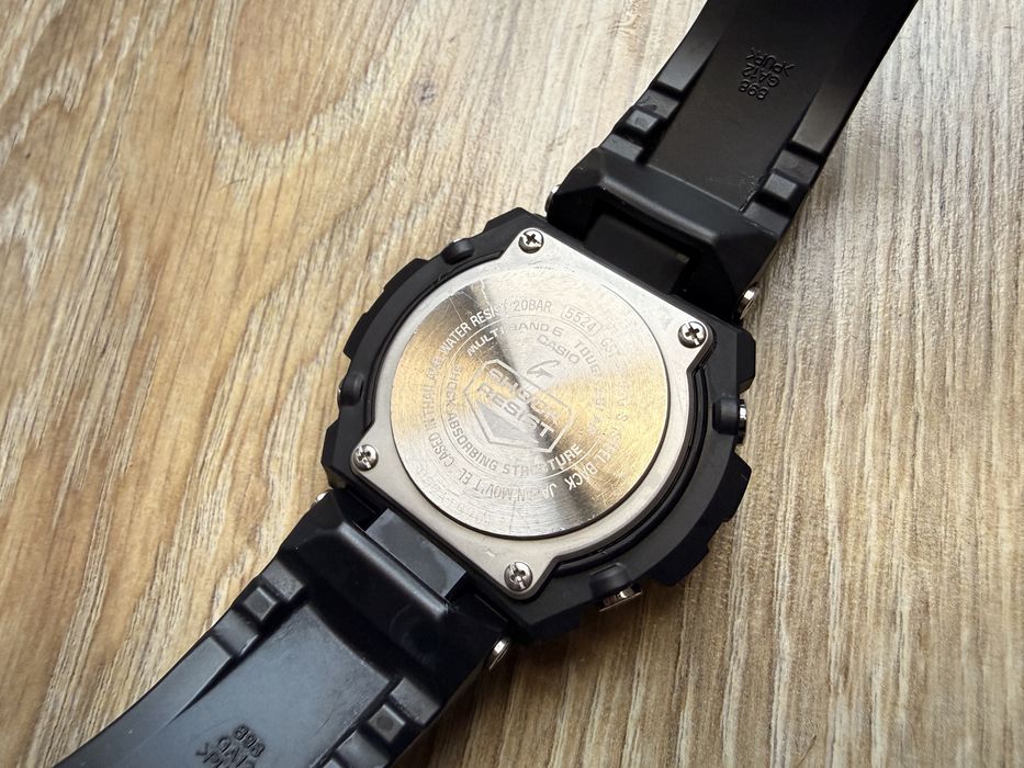 Casio G-shock GST-W300G Соларен