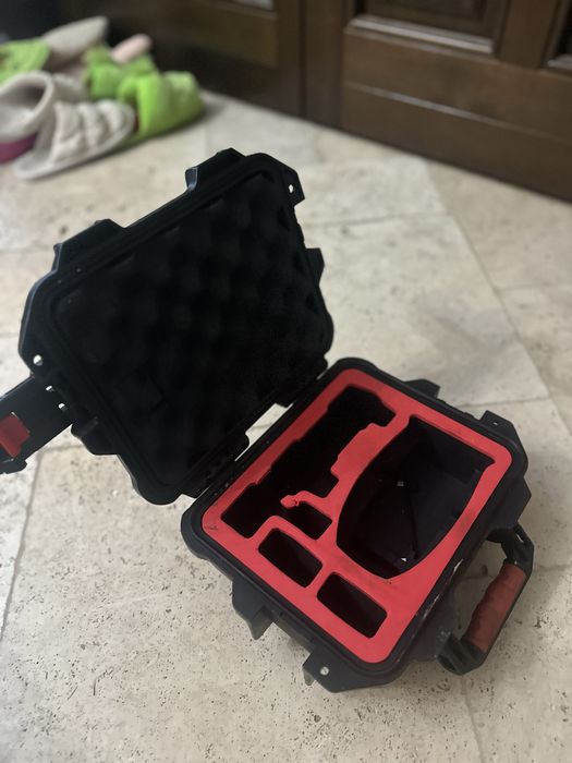 Doua drone Dji mavic air  drona