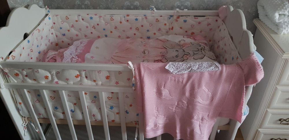 Продам детскую кроватку