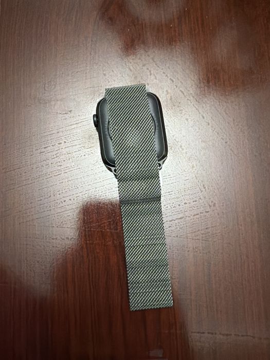 Часы айфон серия SE 44 мм