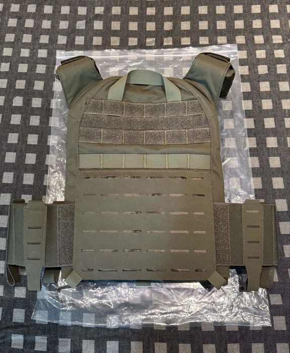 Airsoft plate carrier и маска