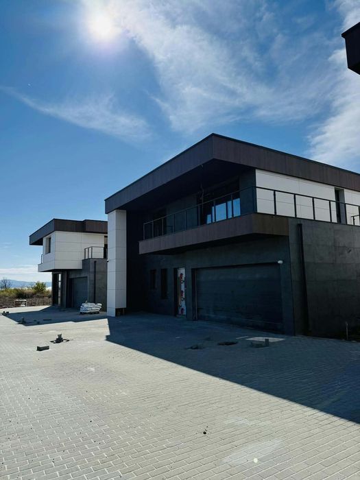 Продава се Къща в Бургас, Сарафово - 400 кв.м за 1200 €/кв.м - Снимка #6