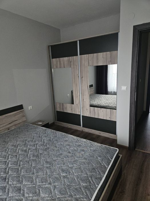 Давам под наем двустаен апартамент  !