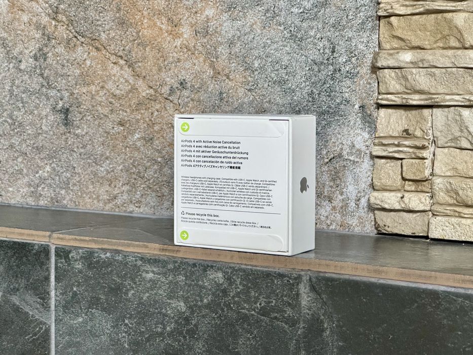 Airpods 4 ANC/ Nou, Sigilat