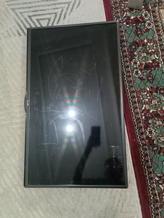 Продается телевизлр LG original первое серии